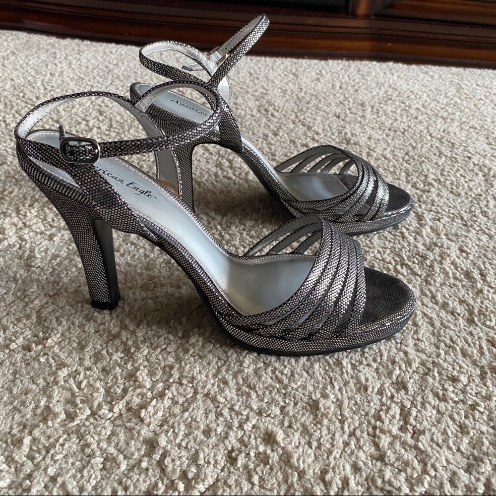 Gray Metallic Heel